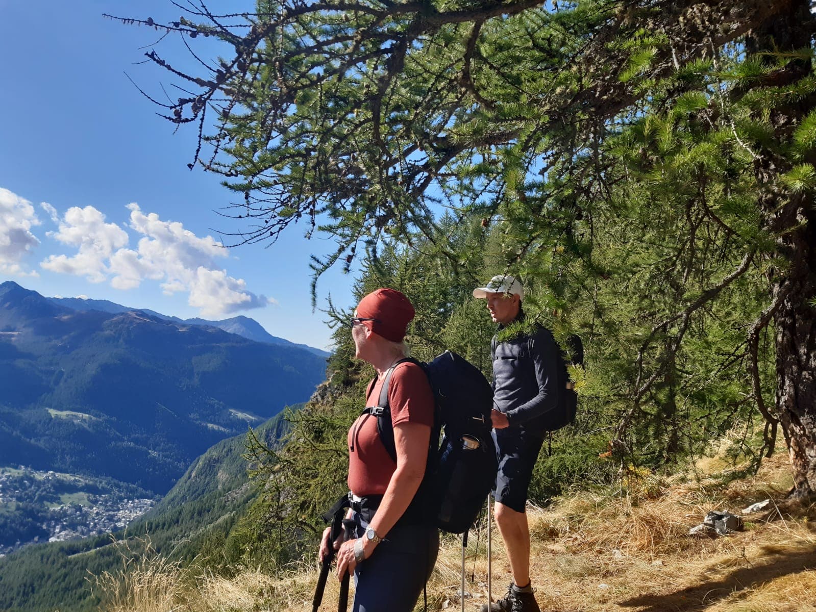 Hiking above Valtournenche